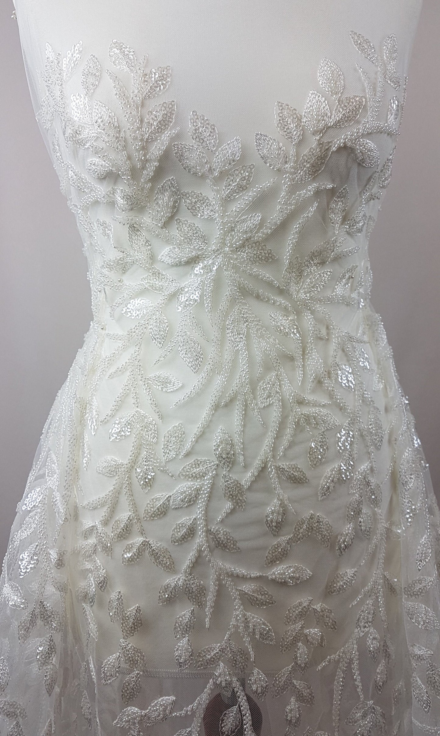 high quality wedding dress lace in white color, lace fabric with leaf design, embroided tull, branch pattern, soft tulle lace fabric LL-1101