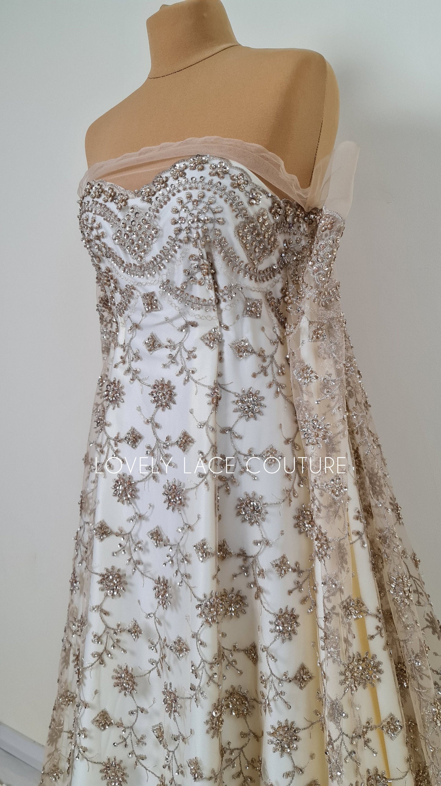 Rare handmade lace fabric in gold color with embroidery on fabric, fabric by the yard or in metre, fabric store, african fabric lace LL-1393