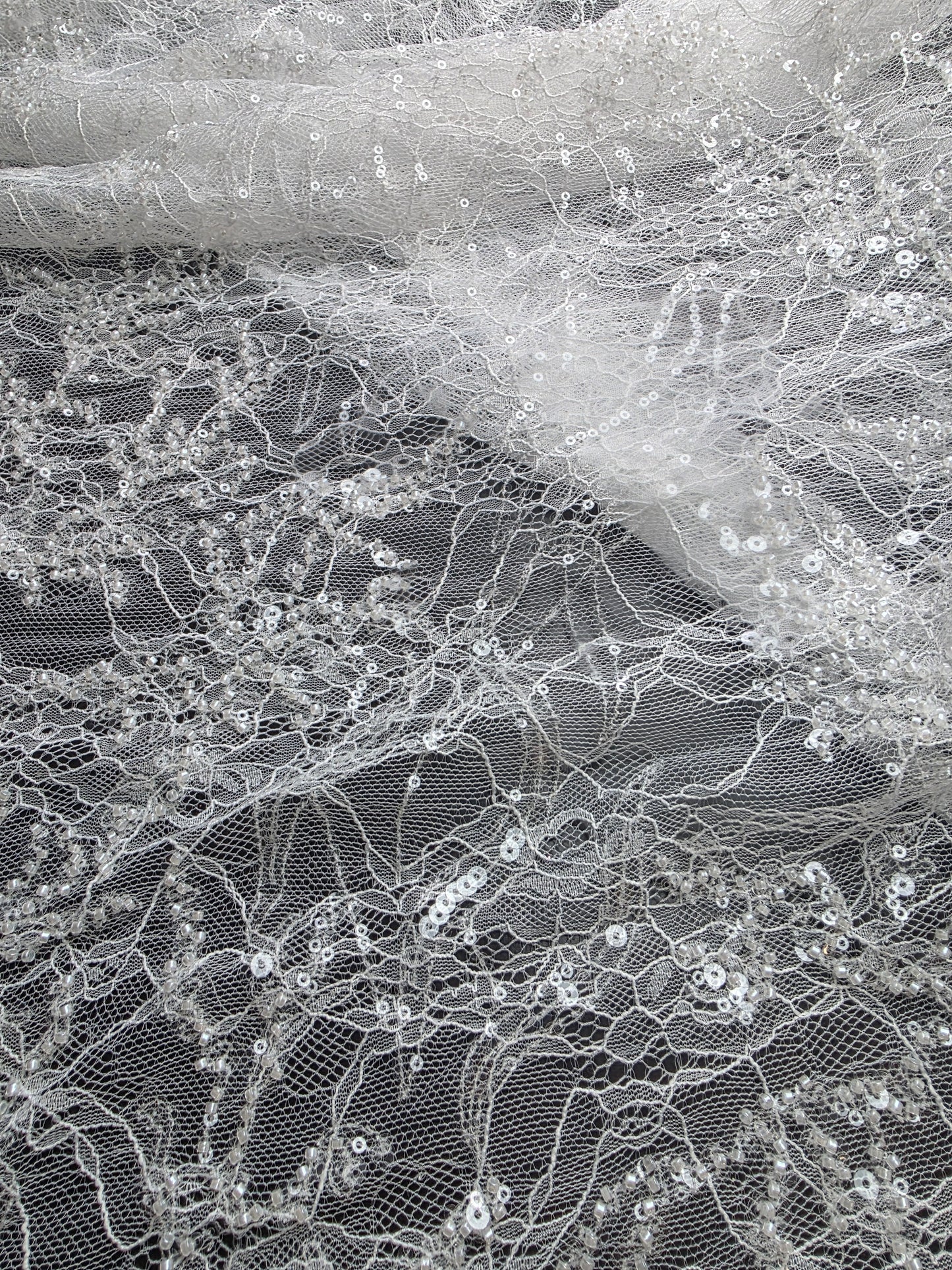 LL-1571, chantilly lace fabric