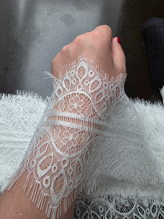 3m long chantilly lace ribbon in white or black color