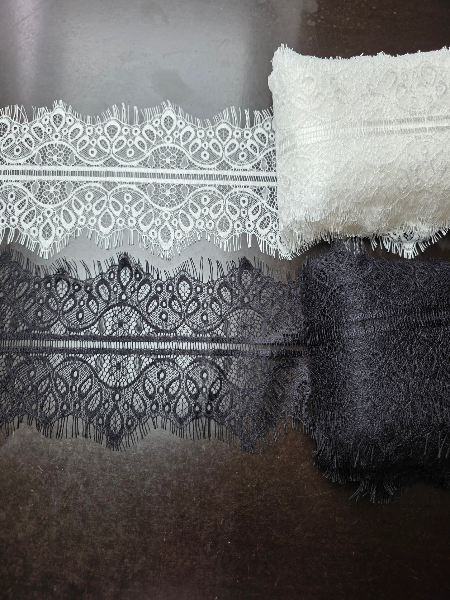 3m long chantilly lace ribbon in white or black color