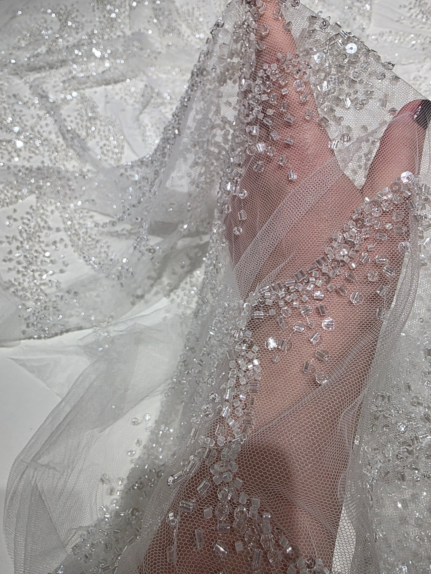 LL-1587, high-end lace fabric with wave pattern