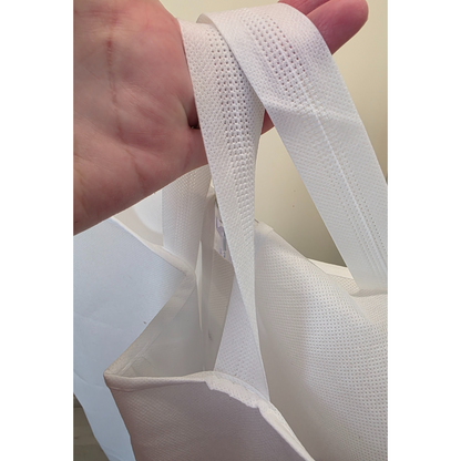 garment bag for eveningdresses or bridal dresses in white or black color