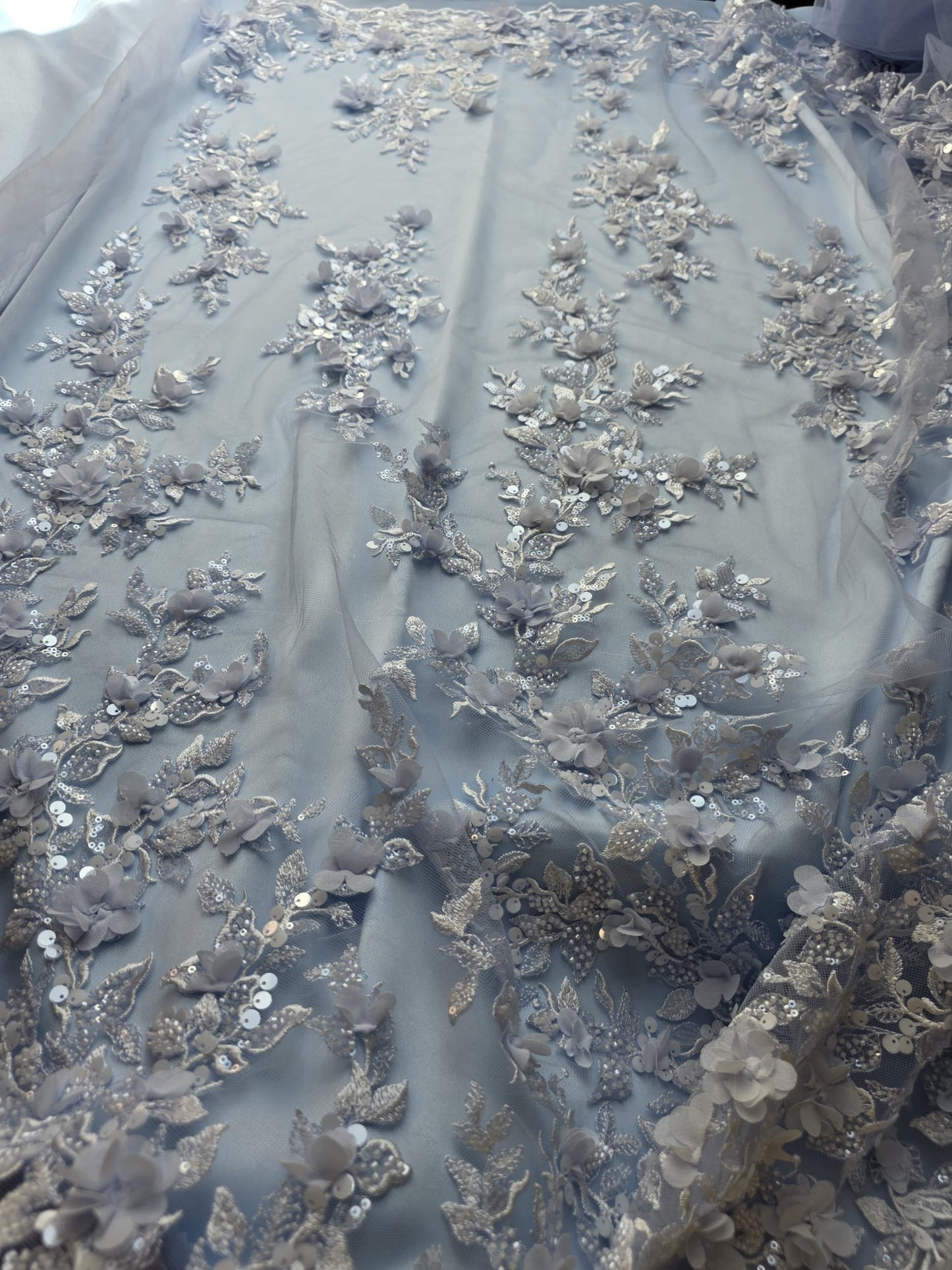 LL-1589, 3D Flower Lace Fabric in Bleu Color