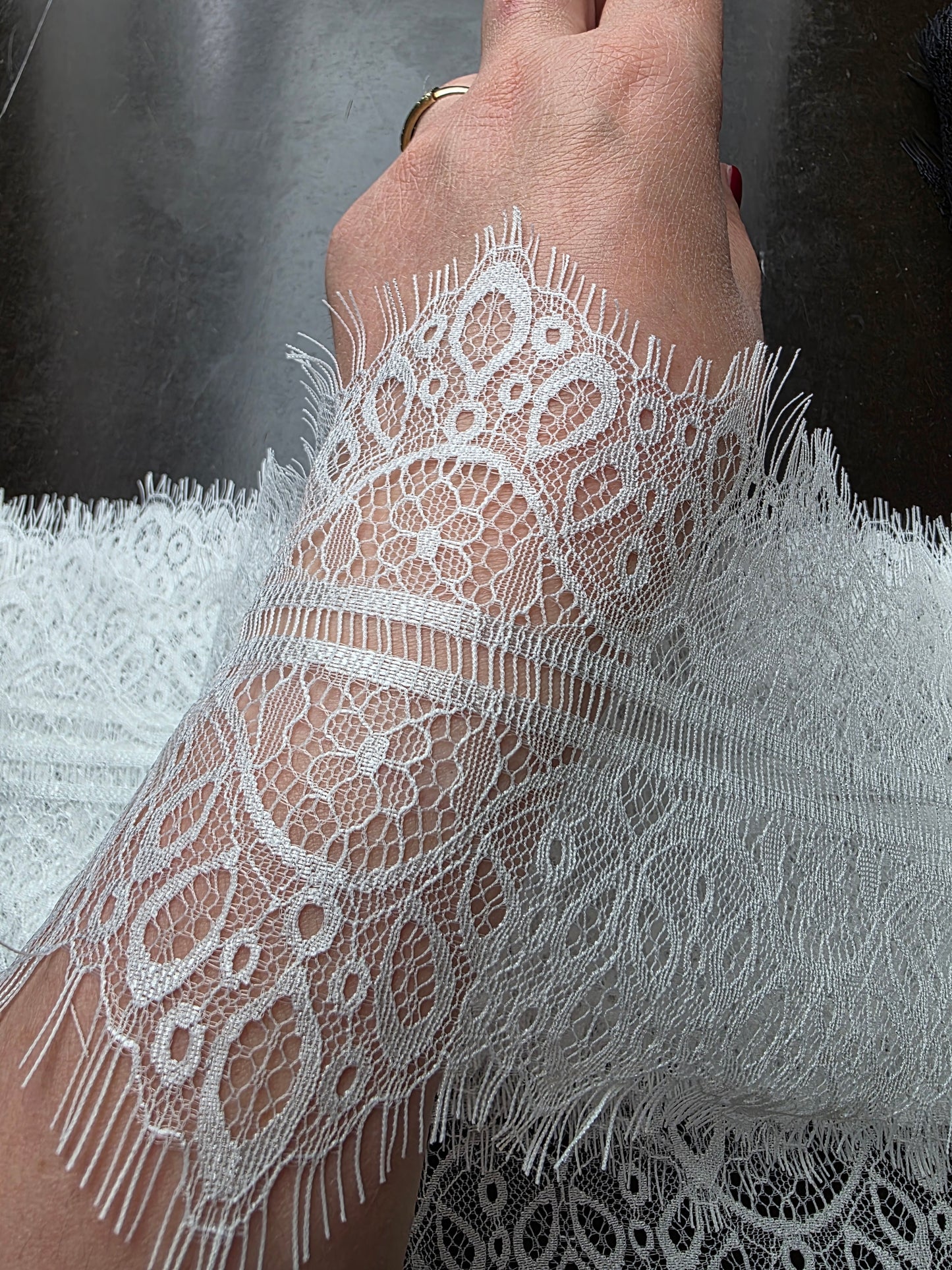 3m long chantilly lace ribbon in white or black color