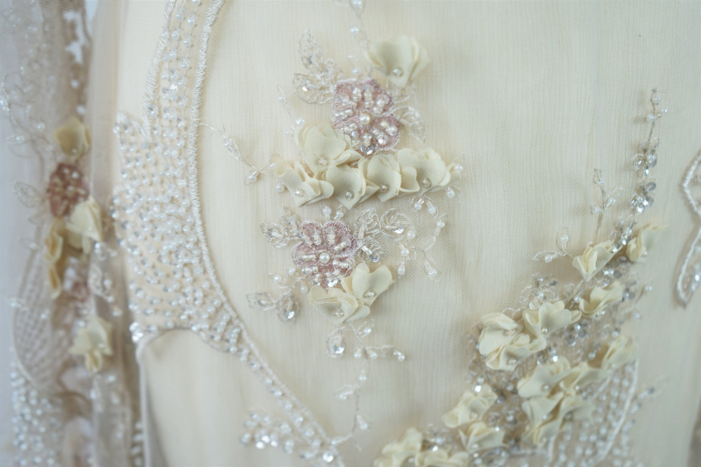 3D-Handbeaded Flower lace fabric with sequins in beige, couture lace, bridal lace, evening dress fabric,embroidery fabric, Net lace LL-1136