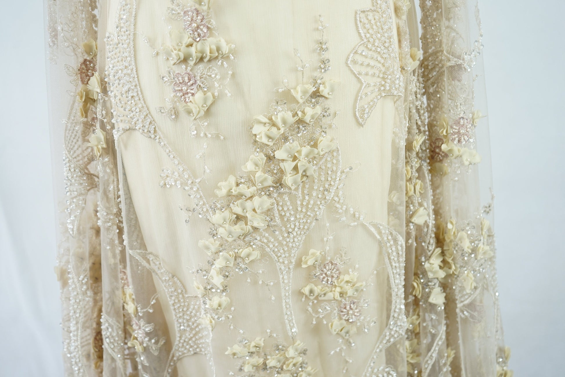 3D-Handbeaded Flower lace fabric with sequins in beige, couture lace, bridal lace, evening dress fabric,embroidery fabric, Net lace LL-1136