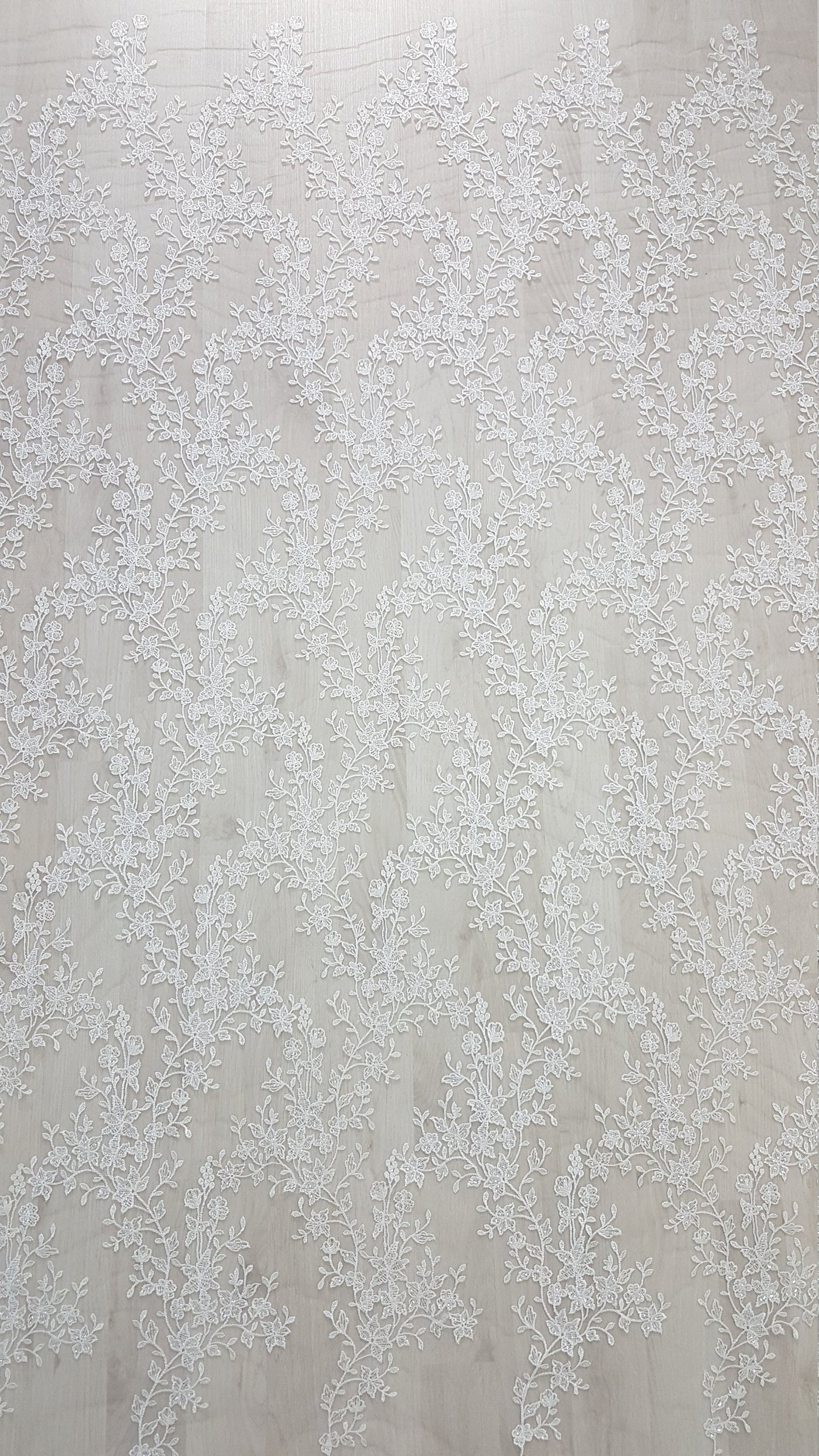Blumen Spitzen Stoff mit transparenten Pailletten, Hochzeitsspitze, Brautspitze, Stickerei Spitze Stoff LL-1182