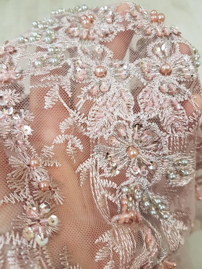 lace fabric in old rosé color