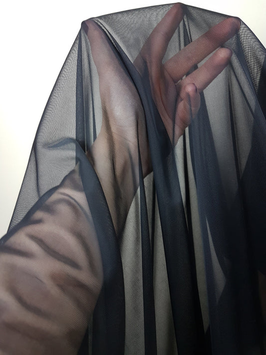 Bi-Elastischer Mesh Stoff in Schwarz, 4-Wege-Stretch für Mesheinsätze an Kleidern, Abendkleidern oder Tanzkostümen LL-1283