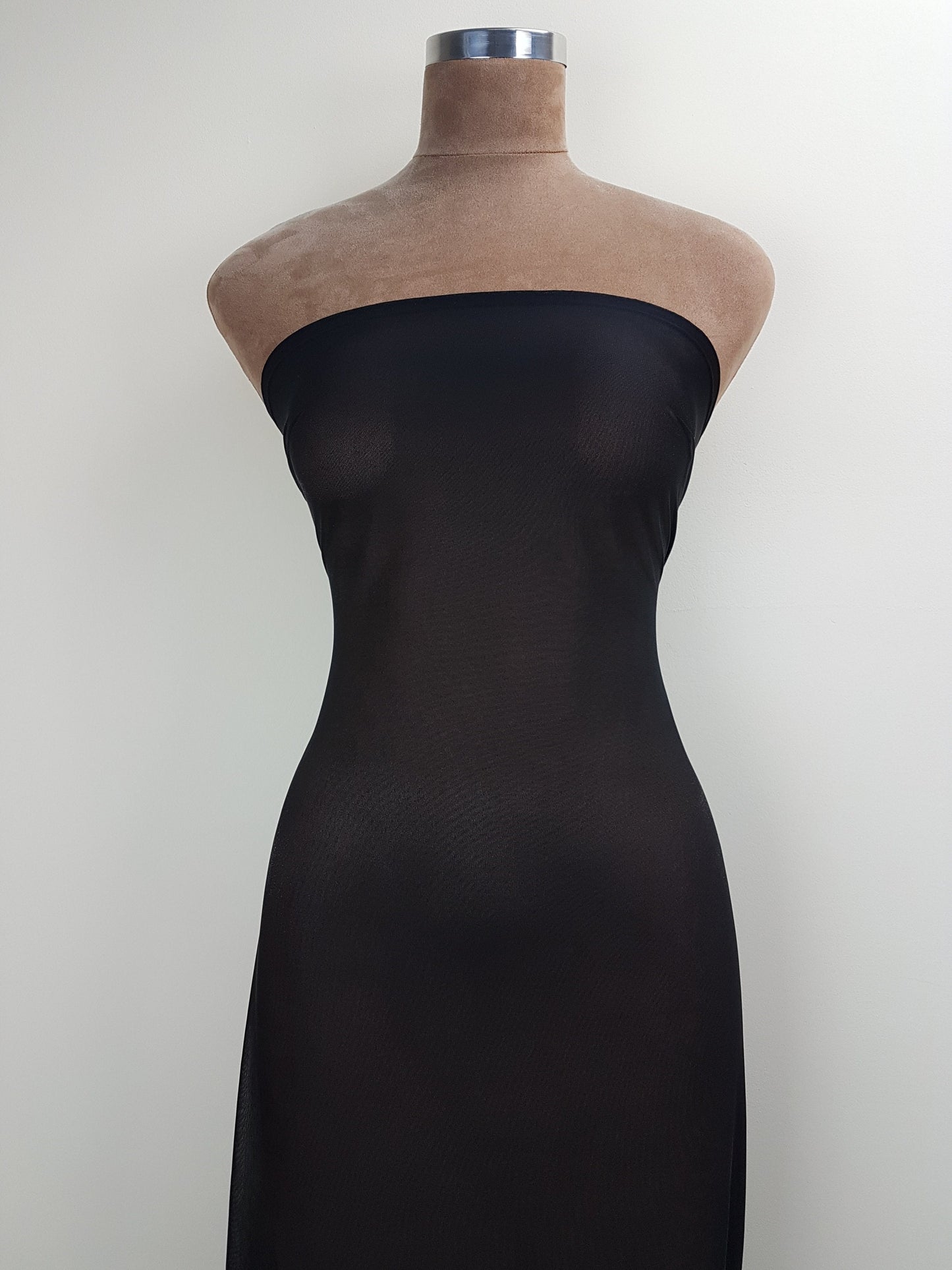 Bi-Elastischer Mesh Stoff in Schwarz, 4-Wege-Stretch für Mesheinsätze an Kleidern, Abendkleidern oder Tanzkostümen LL-1283