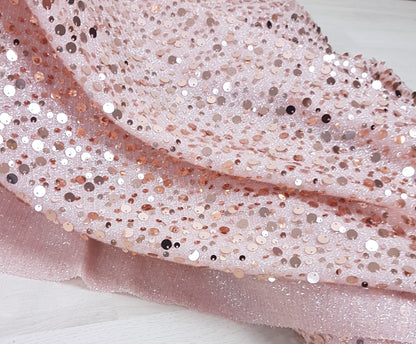 rosé mesh fabric with shiny sequins in roségold, slightly stretchy, knit fabric for dresses, tops, trousers or jumpsutis LL-1304