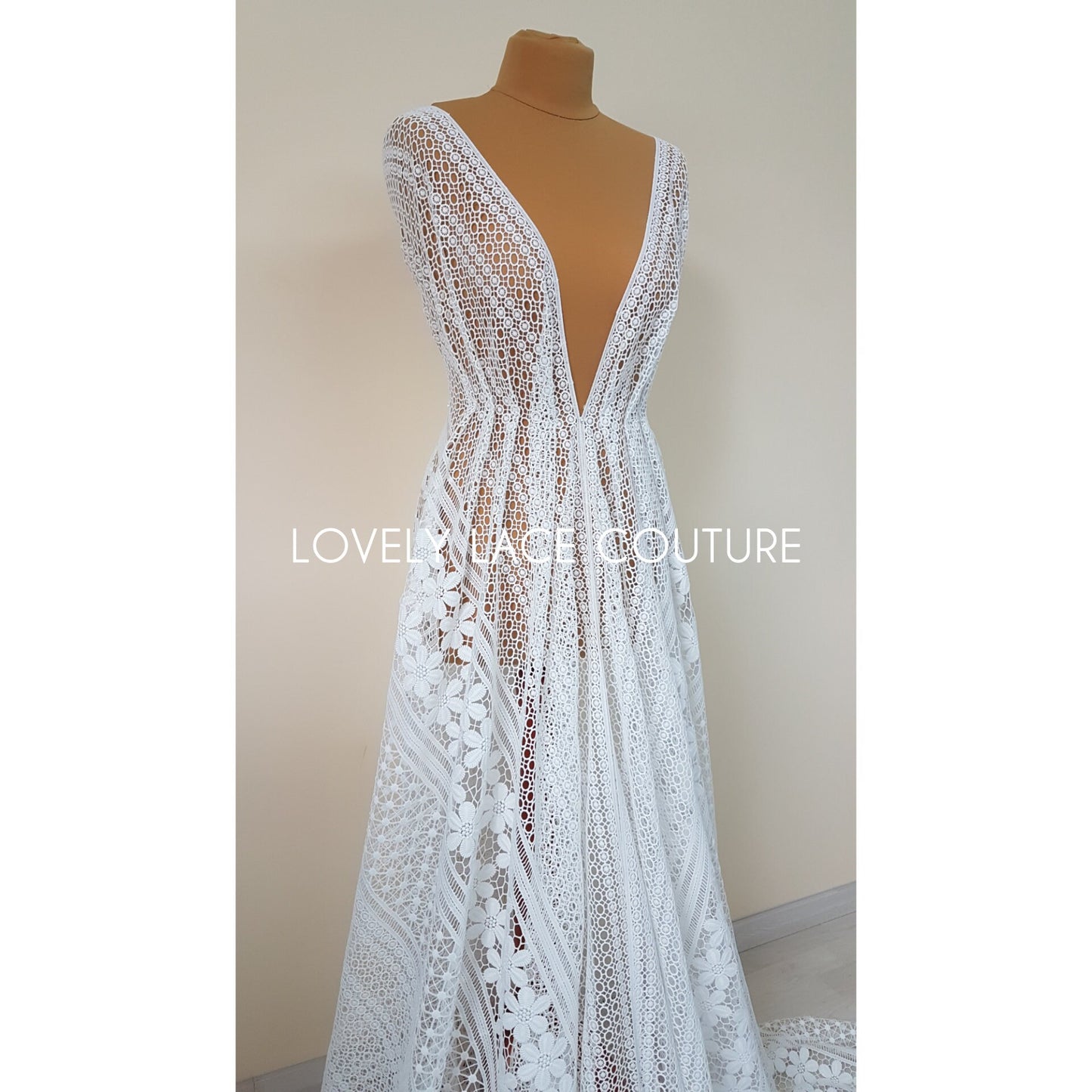 Luxury soft embroidered guipure lace, High Quality, modern Flower Dot design, Vintage Lace fabric, Boho wedding dress fabric LL-1381