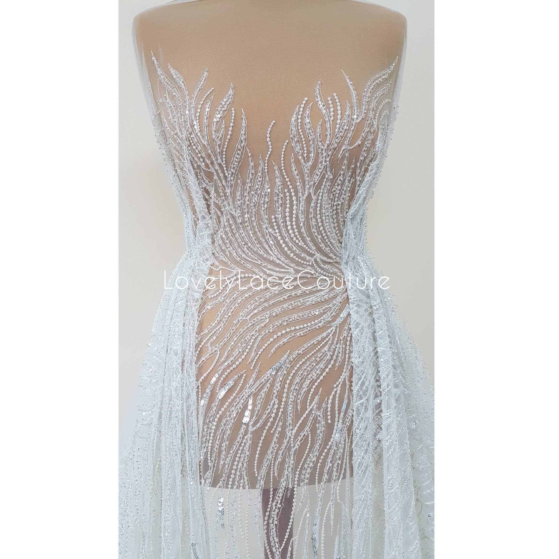 Wunderschöne Brautspitze mit abstraktem Wellendesign, Designer Couture Spitze in Elfenbeinfarbe, moderne Hochzeitspitze LL-1390