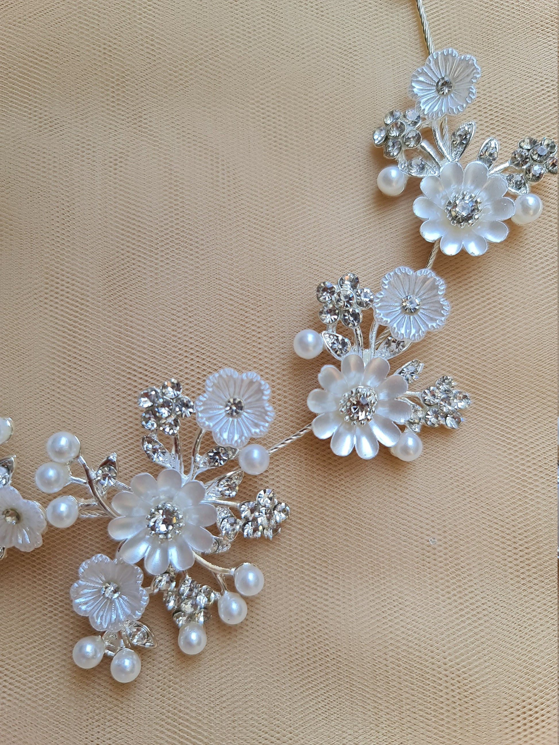 Floral Wedding Tiara, Floral Bridal Tiara, Bridal Crown, Wedding Crown, Floral Bridal Headpiece, Bridal Hair Jewelry LL-1398