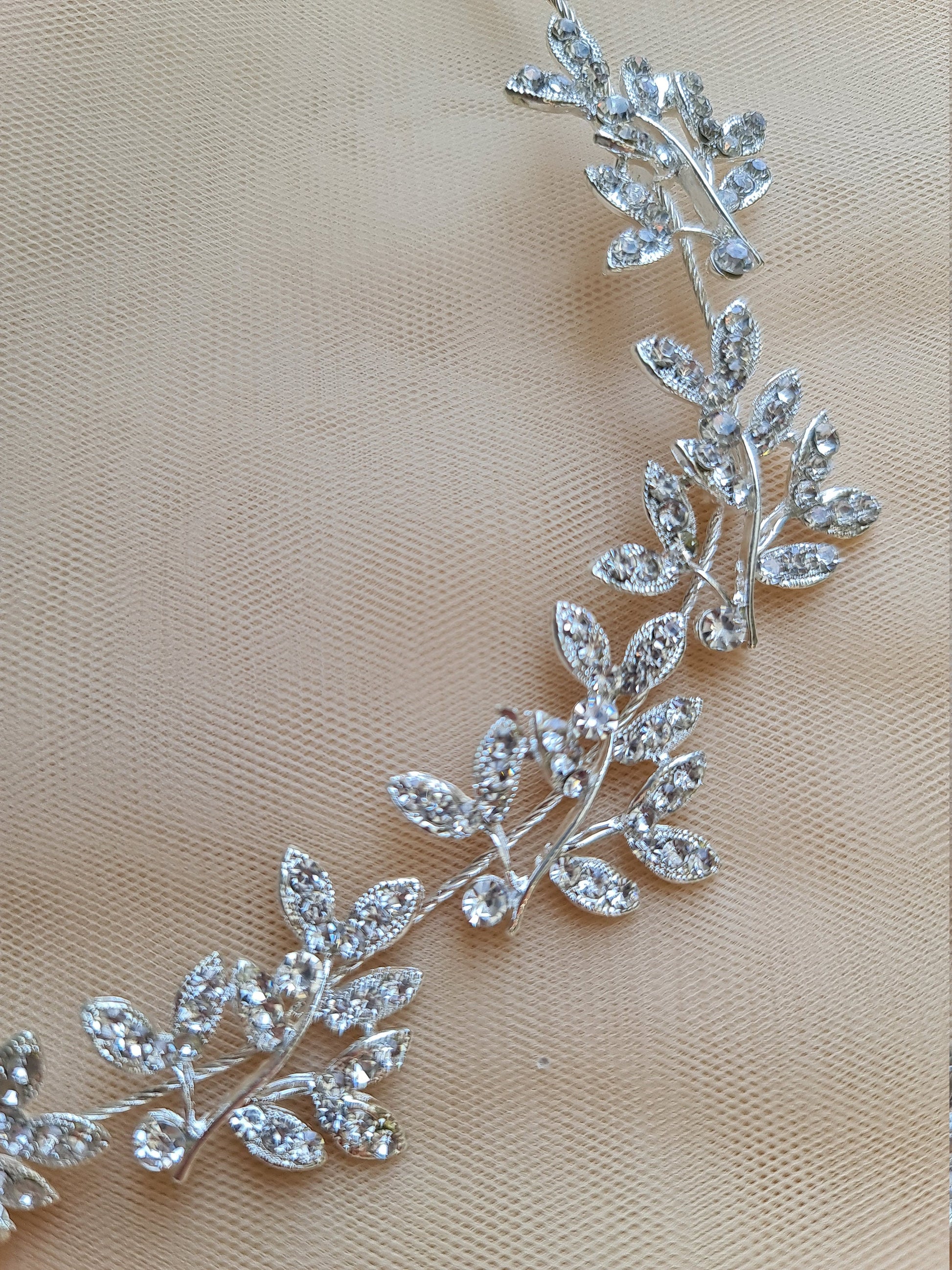 Floral Wedding Tiara, Floral Bridal Tiara, Bridal Crown, Wedding Crown, Floral Bridal Headpiece, Bridal Hair Jewelry LL-1398