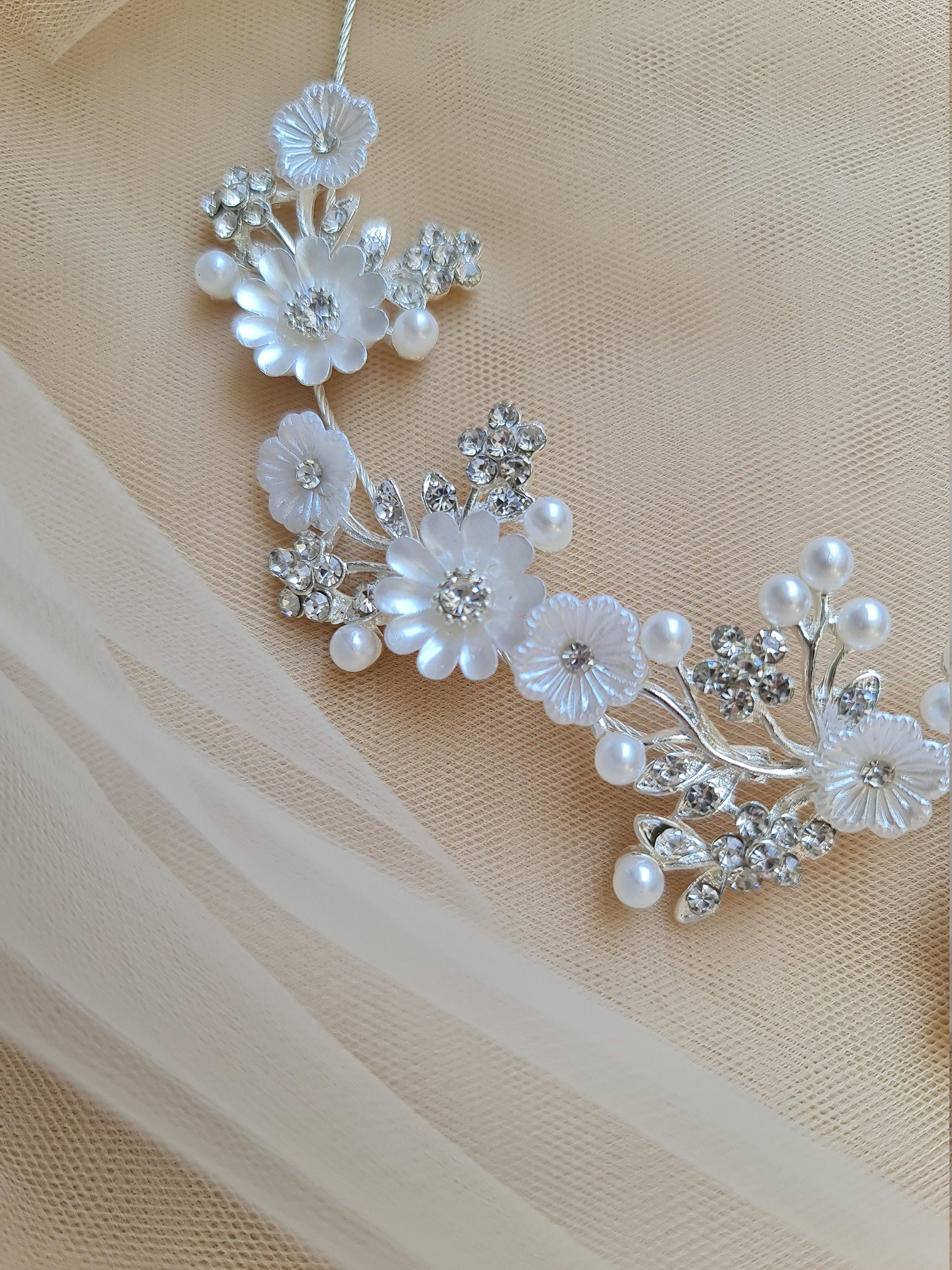 Floral Wedding Tiara, Floral Bridal Tiara, Bridal Crown, Wedding Crown, Floral Bridal Headpiece, Bridal Hair Jewelry LL-1398