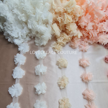 Schöne weiche Stoffblumen, Blumen Applikationen, Blumenband für Dekorationen, Kleider, Brautkleider, Abendkleider, Kopfschmuck