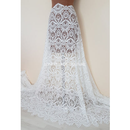 Gorgeous modern boho lace fabric, soft guipure lace in off-white, High Quality, Crochet Lace, lace for gown, from 1 metre LL-1437