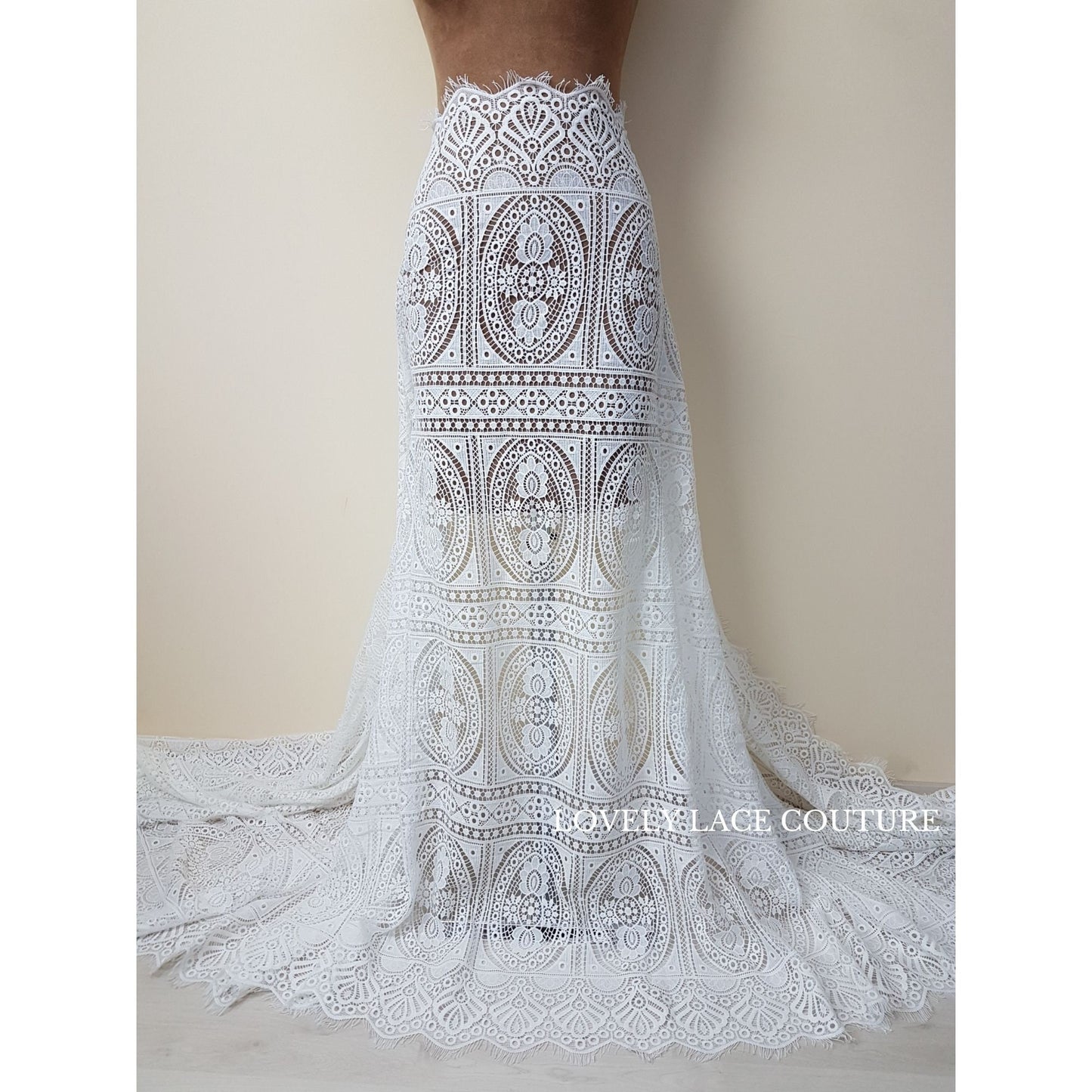 Lovely romantic boho lace fabric, soft guipure lace in off-white, High Quality, Crochet Lace for bridal and wedding dresses LL-1438