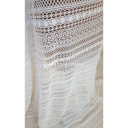 Beautiful boho lace fabric, soft guipure lace in off-white, High Quality, Crochet Lace for bridal and wedding dresses LL-1439