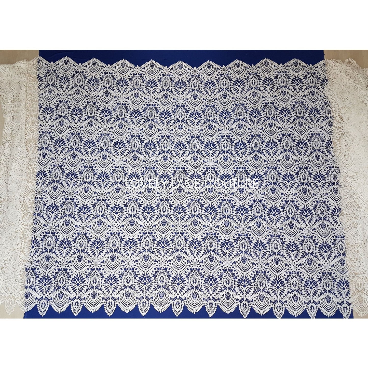 Gorgeous modern boho lace fabric, soft guipure lace in off-white, High Quality, Crochet Lace, lace for gown, from 1 metre LL-1437