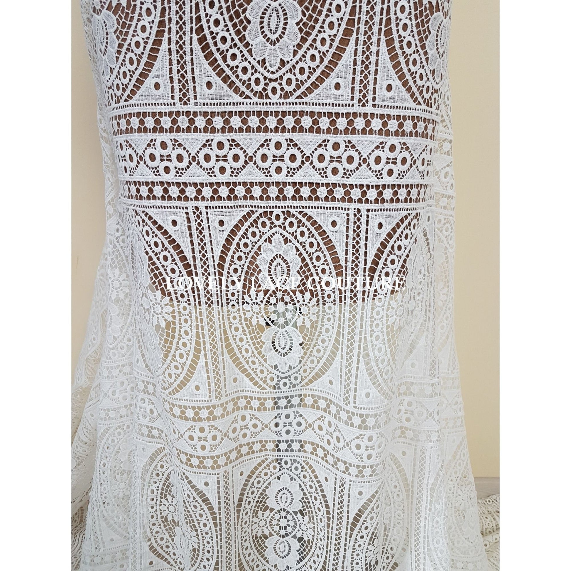 Lovely romantic boho lace fabric, soft guipure lace in off-white, High Quality, Crochet Lace for bridal and wedding dresses LL-1438