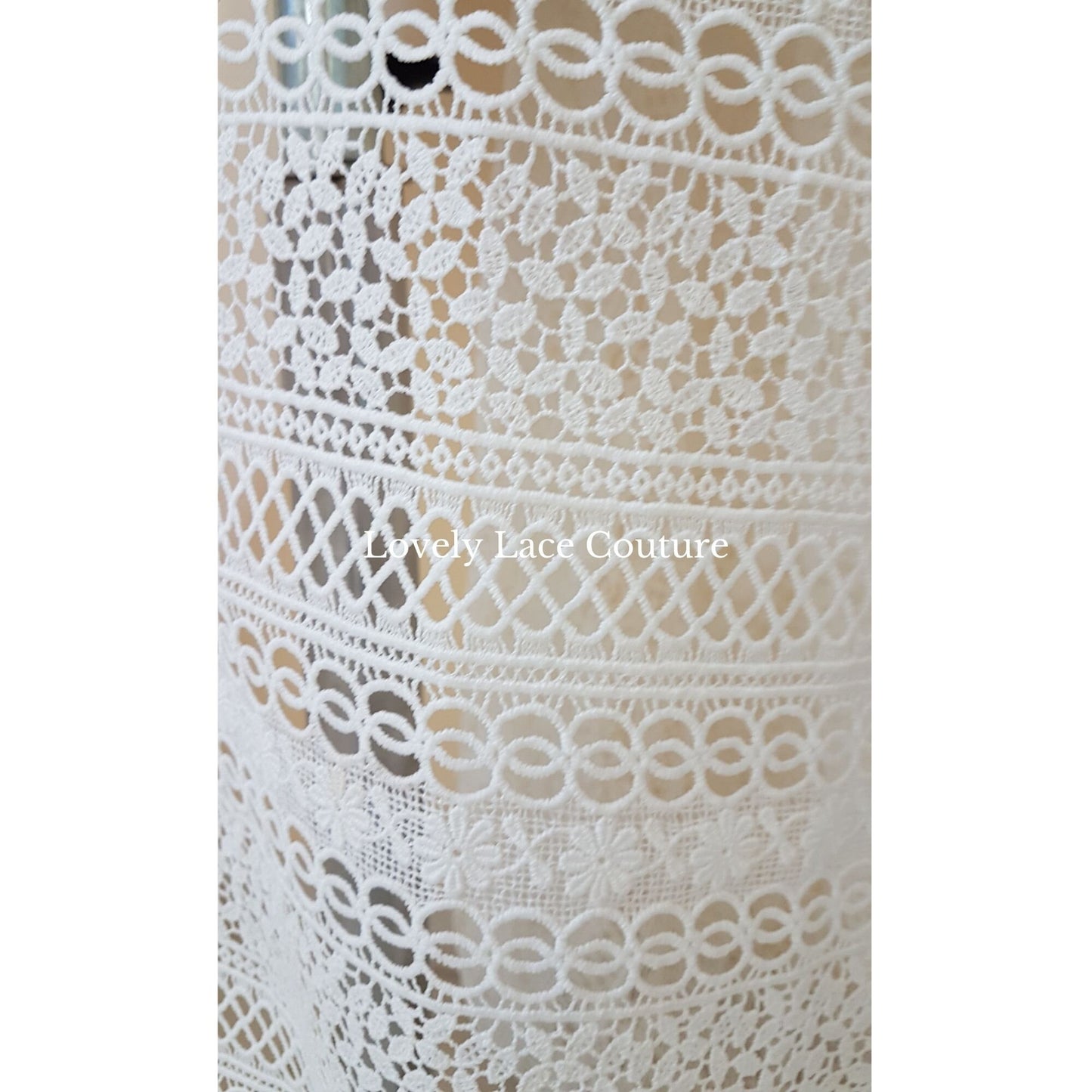 Beautiful boho lace fabric, soft guipure lace in off-white, High Quality, Crochet Lace for bridal and wedding dresses LL-1439
