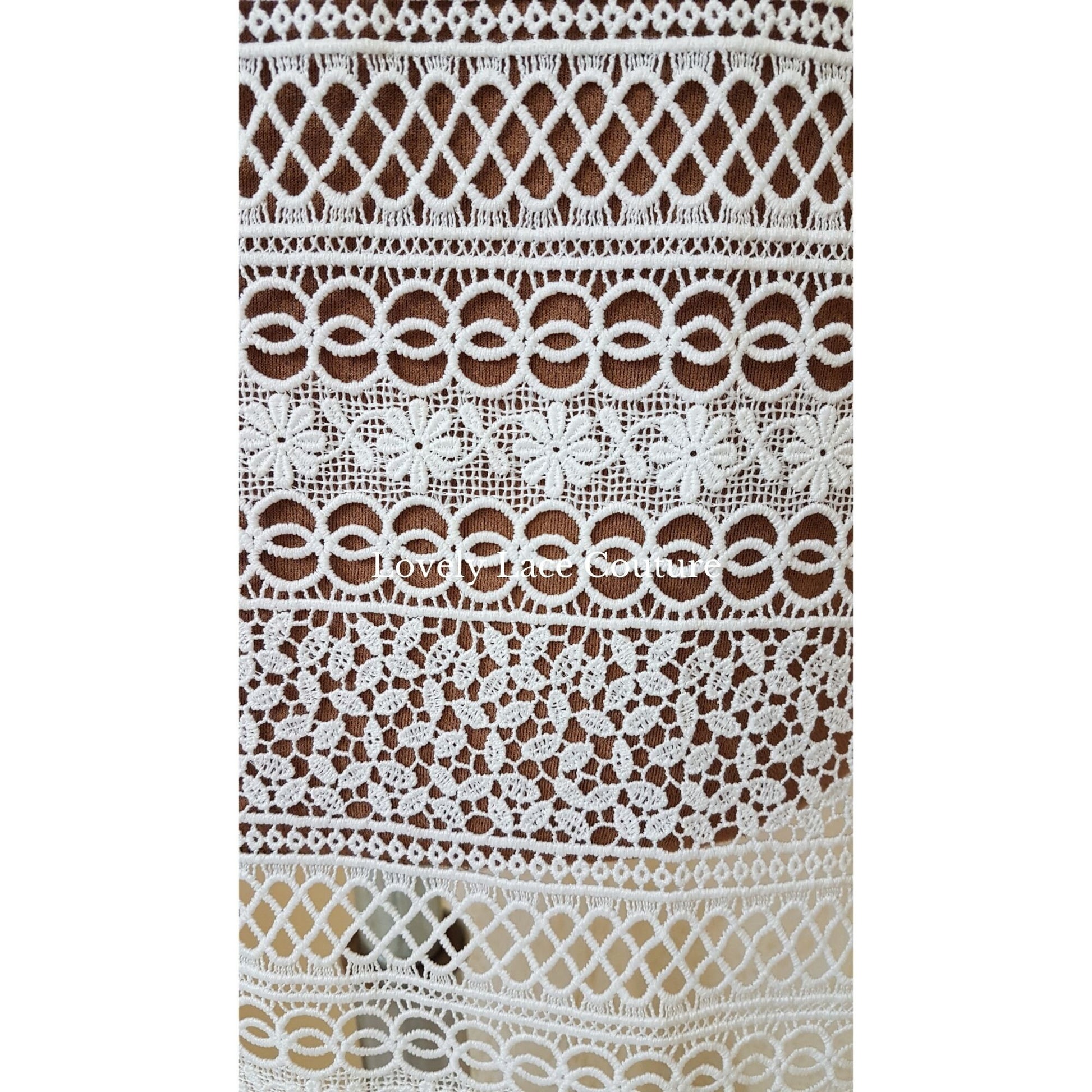 Beautiful boho lace fabric, soft guipure lace in off-white, High Quality, Crochet Lace for bridal and wedding dresses LL-1439
