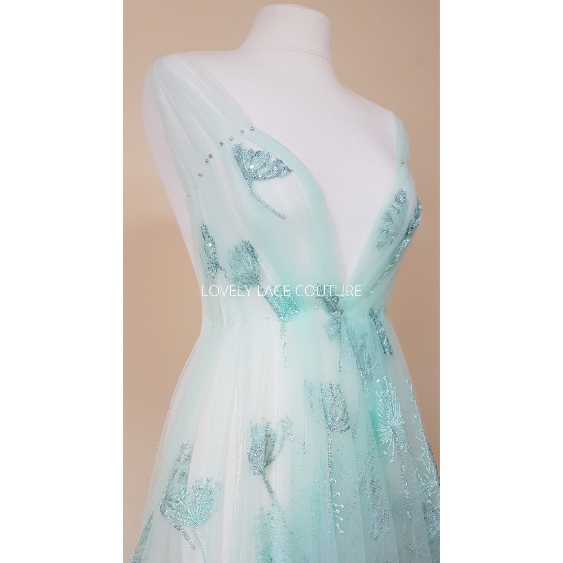 LL-1476, Lovely lace fabric with modern dandelion design, lace per metre, wedding dress lace fabric in mint color