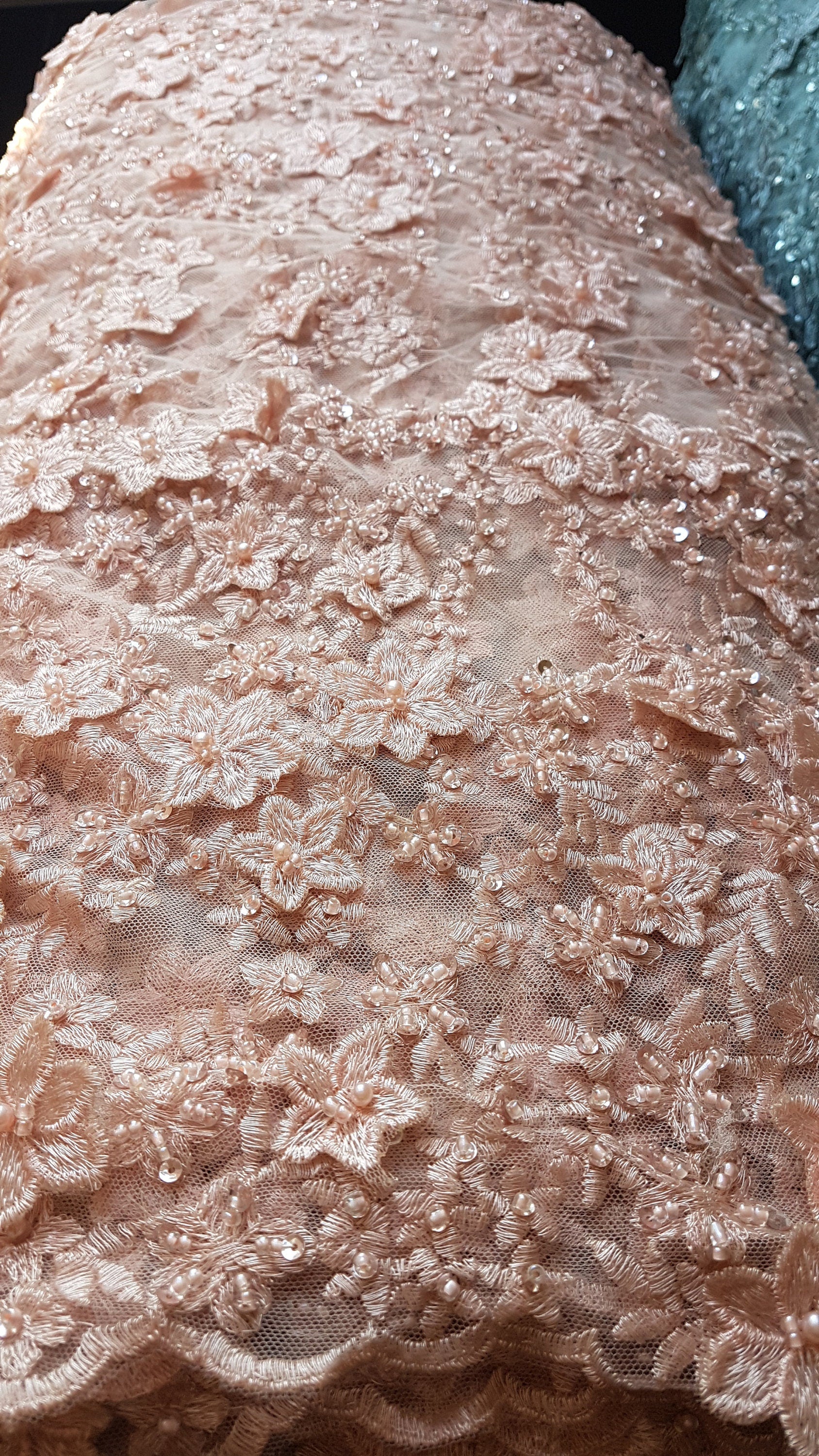 Gorgeous Lace fabric with 3D-Flowers in lovely rosé color, allover design, fabric per metre, LL-1331