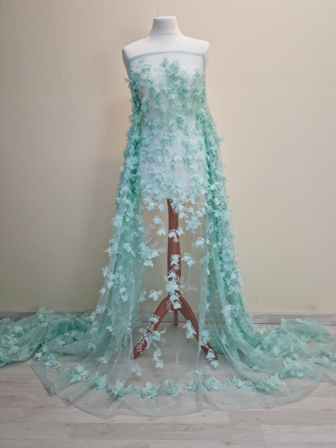 LL-1452, soft bridal lace fabric with big 3d flowers in mint color