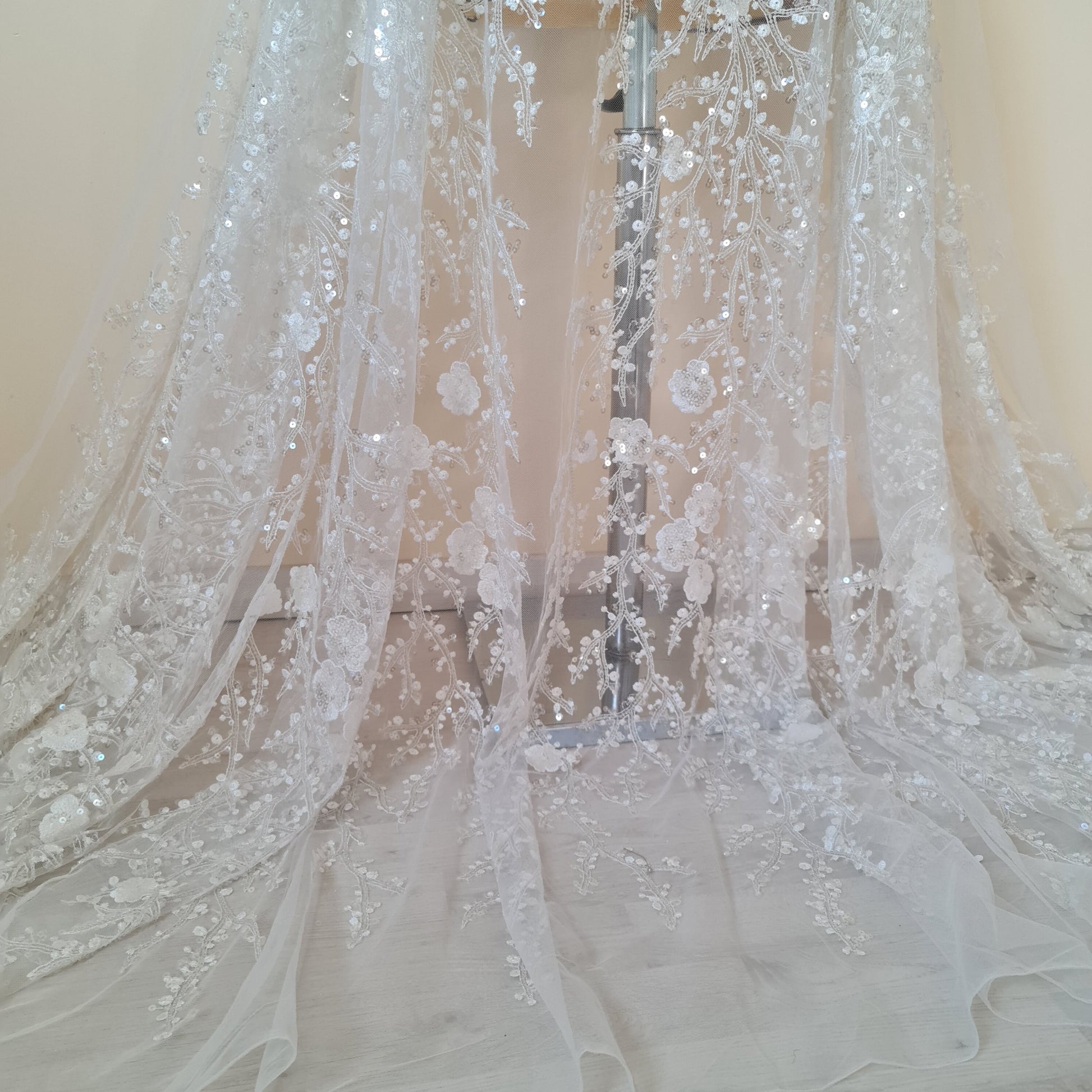 floral lace fabric