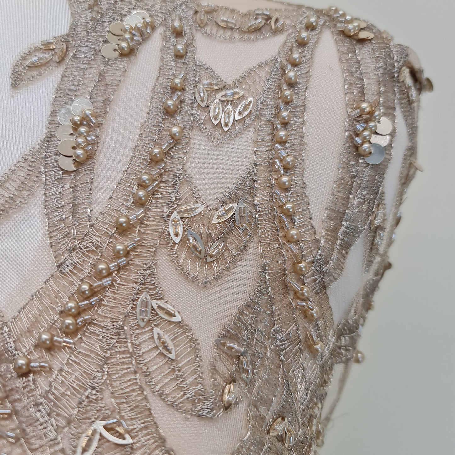 Gorgeous ornamental lace fabric with beads and big sequins in gold color, lace per meter LL-1346