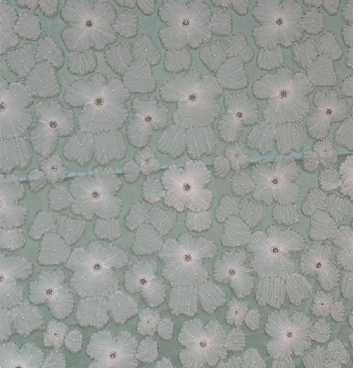 LL-1486, Wonderful bridal lace fabric with big flowers by yards or meters, 3D-Lace Fabric in off-white color