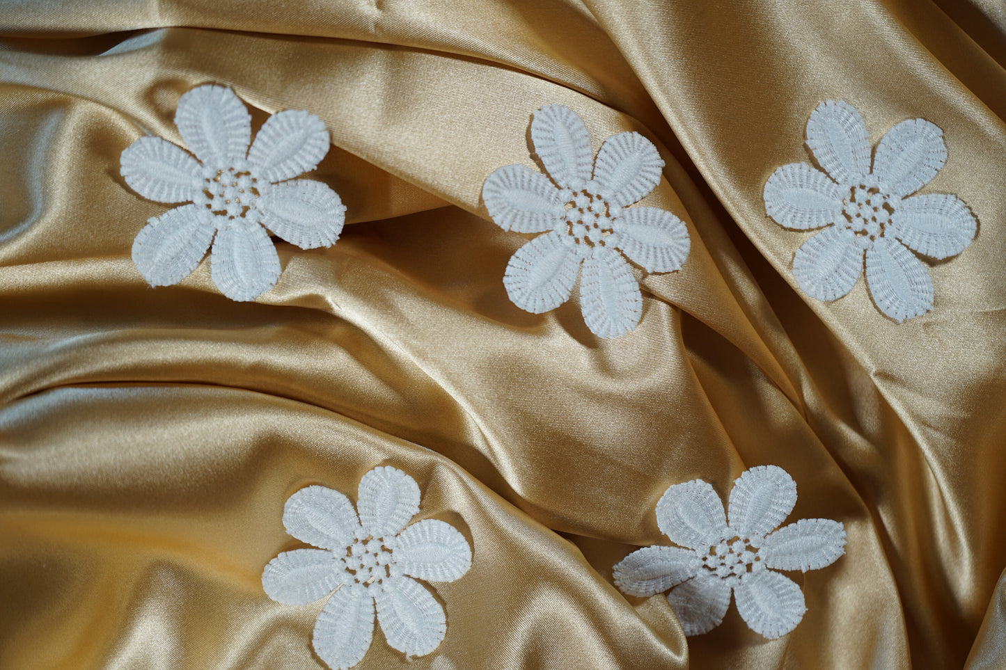 LL-1542, 10 pc., Lace Flower patch, 3D flower lace appliqué, 3d lace flower, wedding dress lace appliqué
