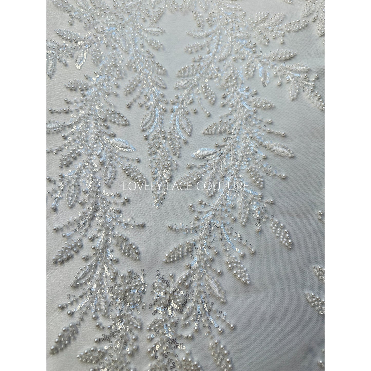 LL-1560, Exquisite bridal lace fabric with beads in off-white color, weddinglace with leaf design, starts at 0,5m