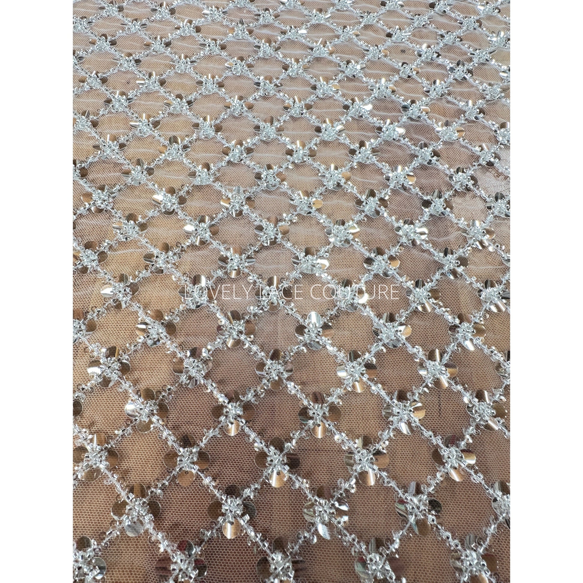 allover square pattern lace, closer picture