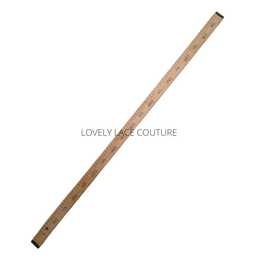 Holzmaßstab in natur, 100cm lang, mit cm skala