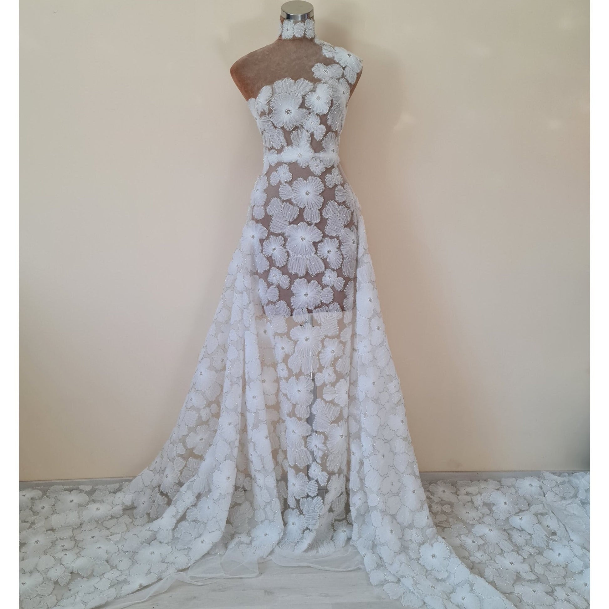 flower lace fabric iin off-white
