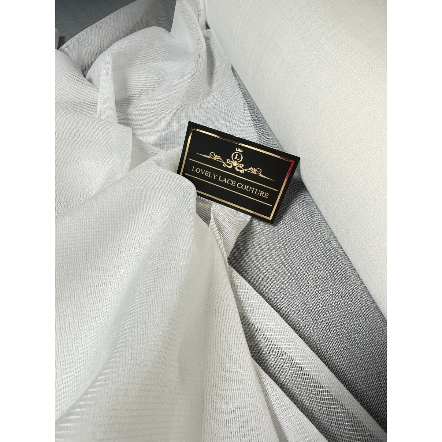 tissue insert in off-white