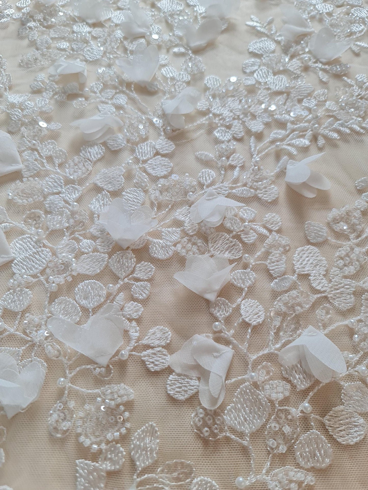 3d flowered lace fabric in off-white color for bridal desses