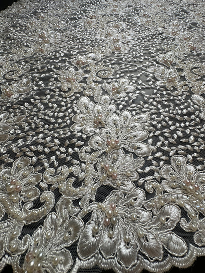 Tissu en dentelle à fleurs perlées, tissu en dentelle de mariage en ivoire, dentelle de mariée, tissu en dentelle brodée, dentelle pour robe de mariée LL-1313