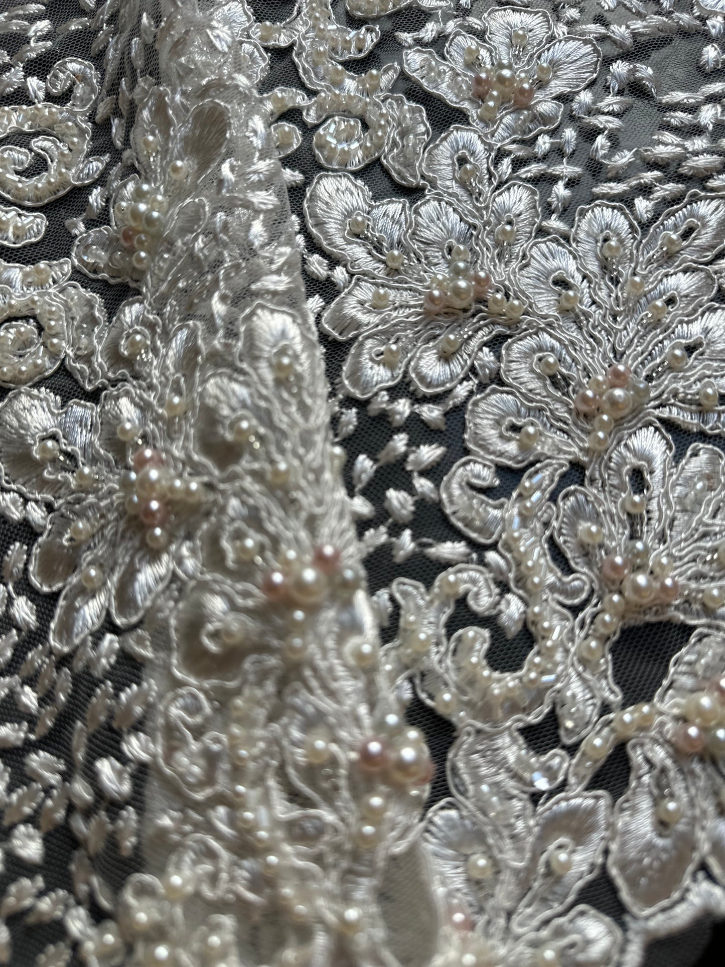 Tissu en dentelle à fleurs perlées, tissu en dentelle de mariage en ivoire, dentelle de mariée, tissu en dentelle brodée, dentelle pour robe de mariée LL-1313