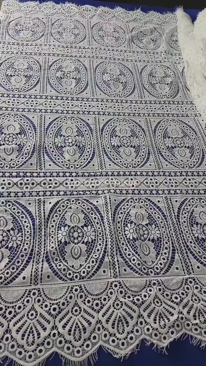 Lovely romantic boho lace fabric, soft guipure lace in off-white, High Quality, Crochet Lace for bridal and wedding dresses LL-1438